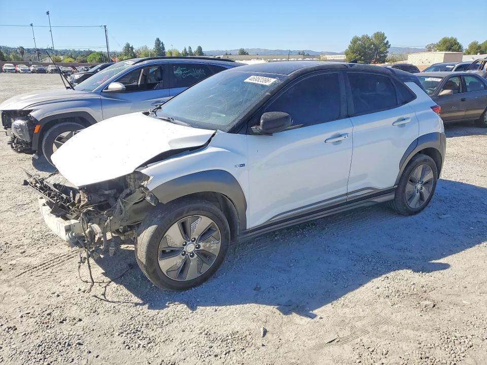 2020 Hyundai Kona Electric მანქანა იყიდება აუქციონზე, vin: KM8K23AG9LU072789, აუქციონის ნომერი: 46952396