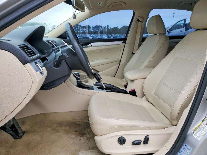 2013 Volkswagen Passat მანქანა იყიდება აუქციონზე, vin: 1VWBH7A30DC078315, აუქციონის ნომერი: 47503936