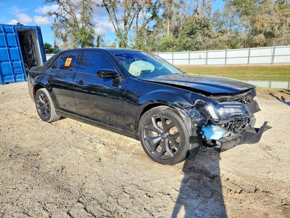 79667765 :رقم المزاد ، 2C3CCAAG5NH134273 vin ، 2022 Chrysler 300 مزاد بيع