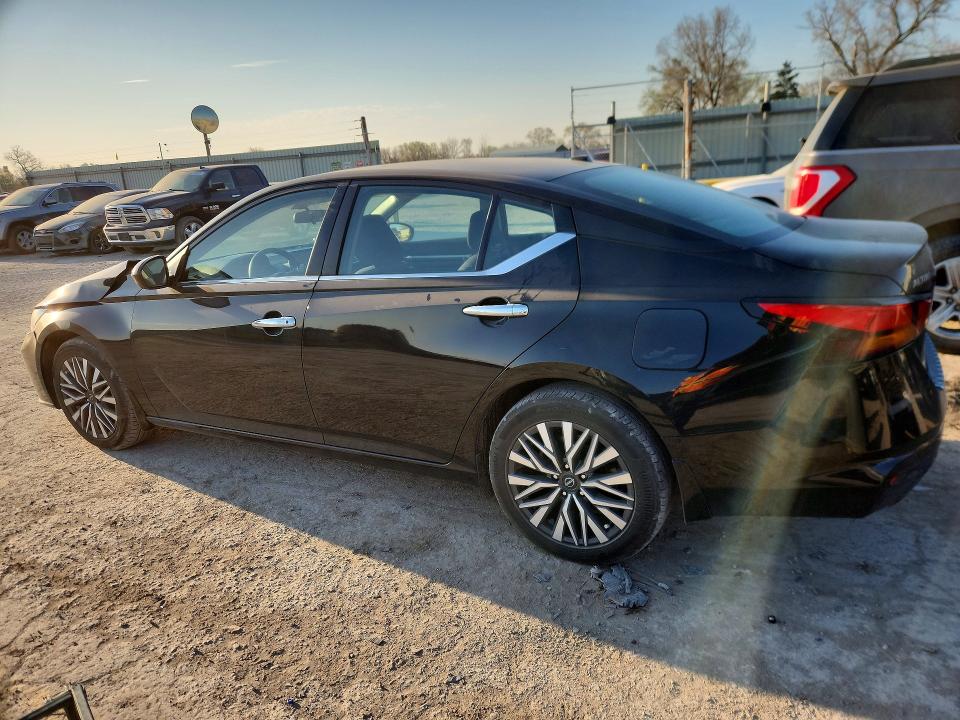 2023 Nissan Altima მანქანა იყიდება აუქციონზე, vin: 1N4BL4DV4PN412454, აუქციონის ნომერი: 47353886