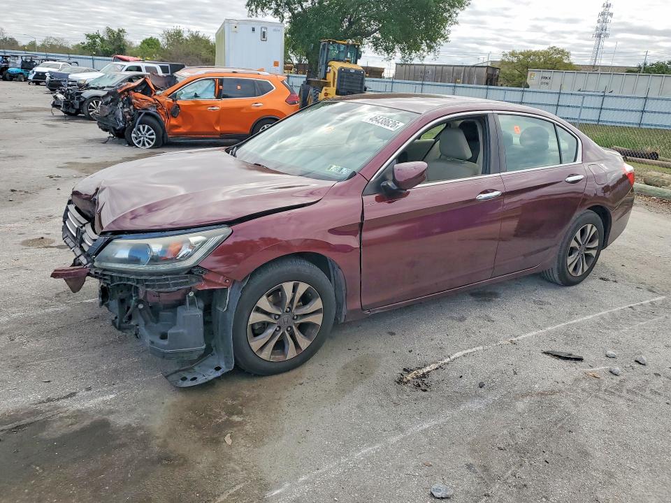54050376 :رقم المزاد ، 1HGCR2F39FA167848 vin ، 2015 Honda Accord مزاد بيع