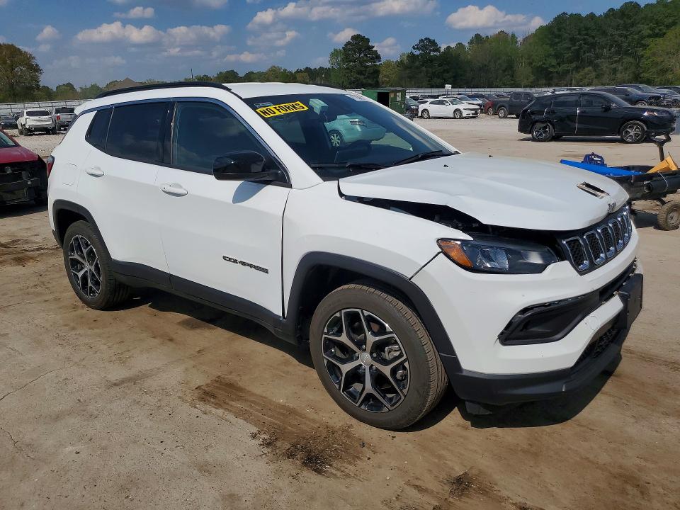 Продажа на аукционе авто 2024 Jeep Compass Latitude, vin: 3C4NJDBN8RT604186, номер лота: 47554916
