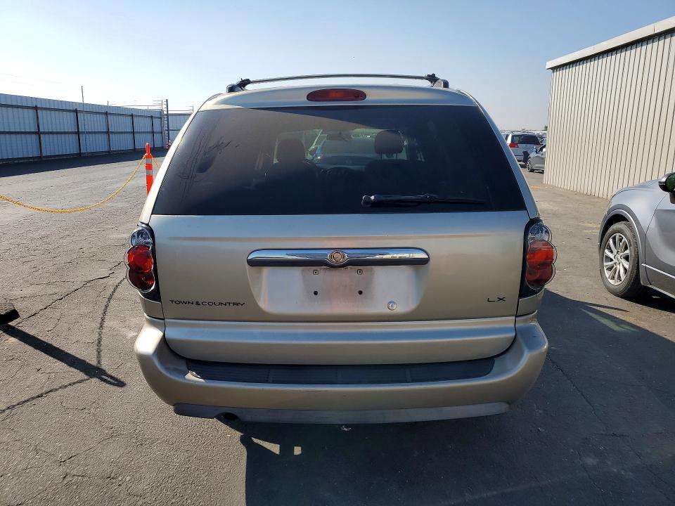 46768656 :رقم المزاد ، 2C4GP44R15R590331 vin ، 2005 Chrysler Town & Country مزاد بيع