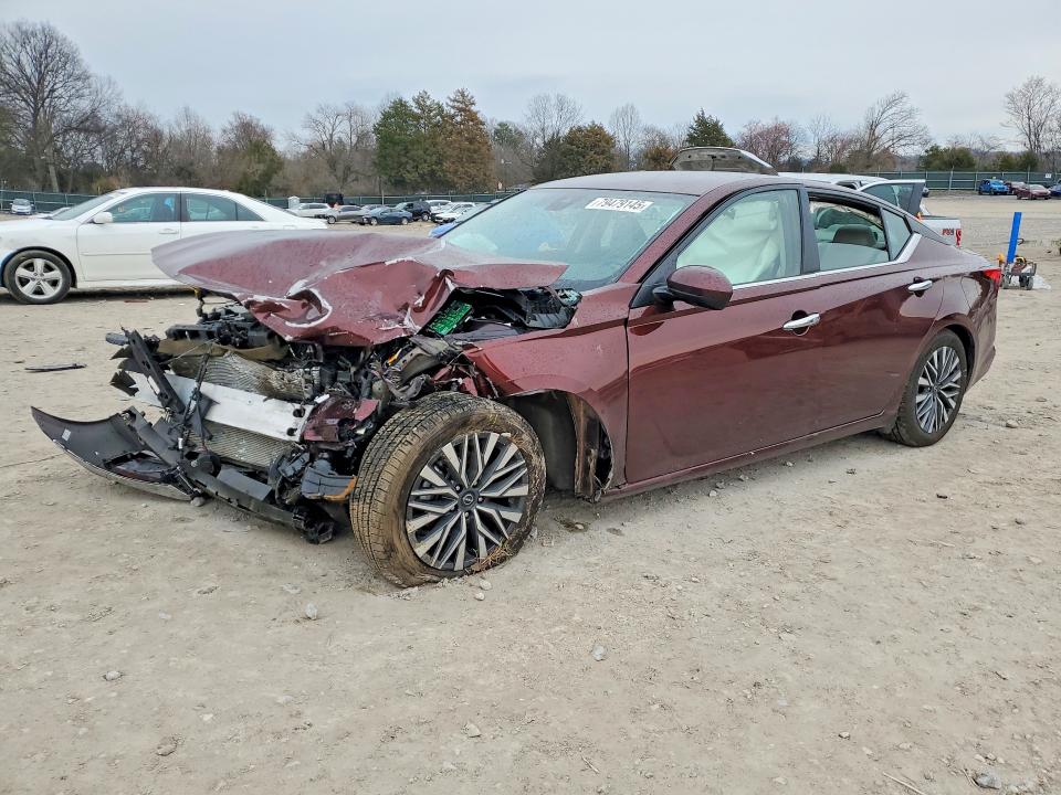 46614176 :رقم المزاد ، 1N4BL4DV7PN346854 vin ، 2023 Nissan Altima مزاد بيع
