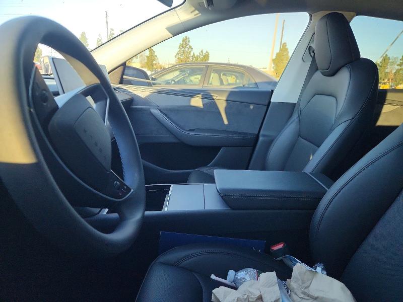 Продажа на аукционе авто 2026 Tesla Model Y, vin: 7SAYGDEE1TF325470, номер лота: 46354236