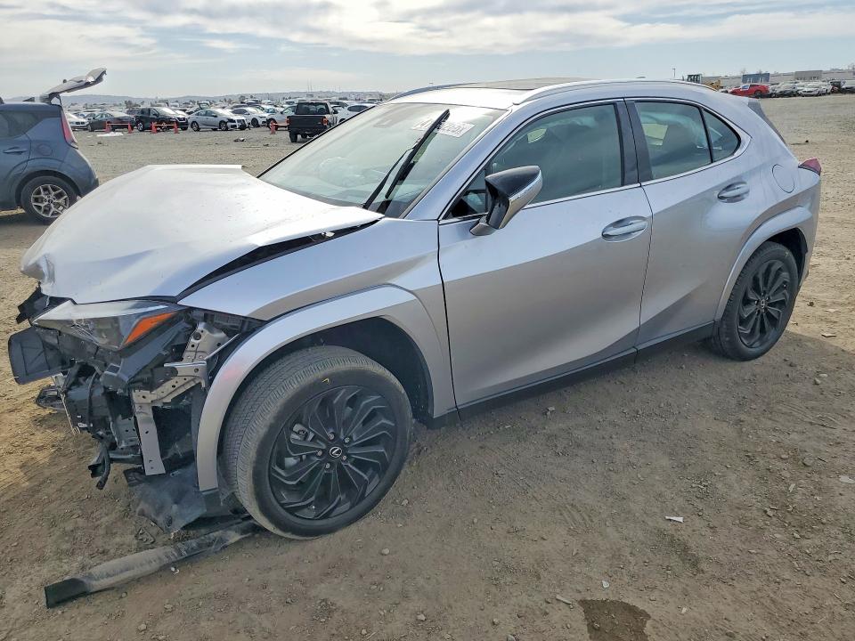 41953286 :رقم المزاد ، JTHP6JBH6R2165573 vin ، 2024 Lexus Ux 250h مزاد بيع