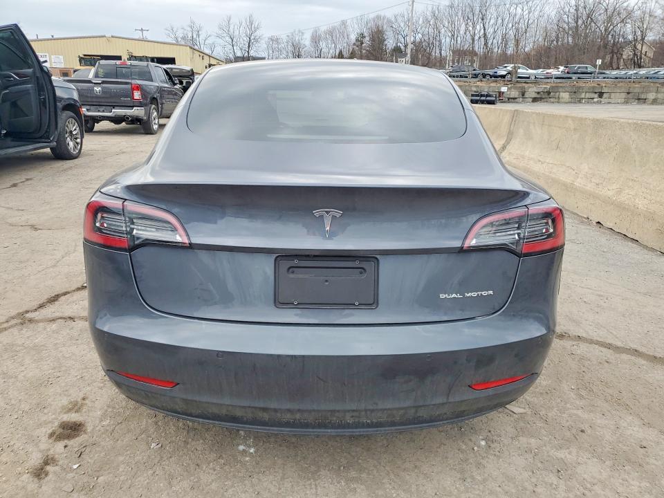 47575756 :رقم المزاد ، 5YJ3E1EB2NF285811 vin ، 2022 Tesla Model 3 مزاد بيع