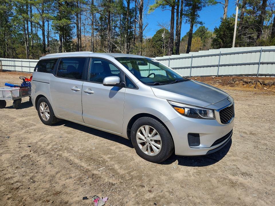 2015 Kia Sedona მანქანა იყიდება აუქციონზე, vin: KNDMB5C13F6056775, აუქციონის ნომერი: 46299136