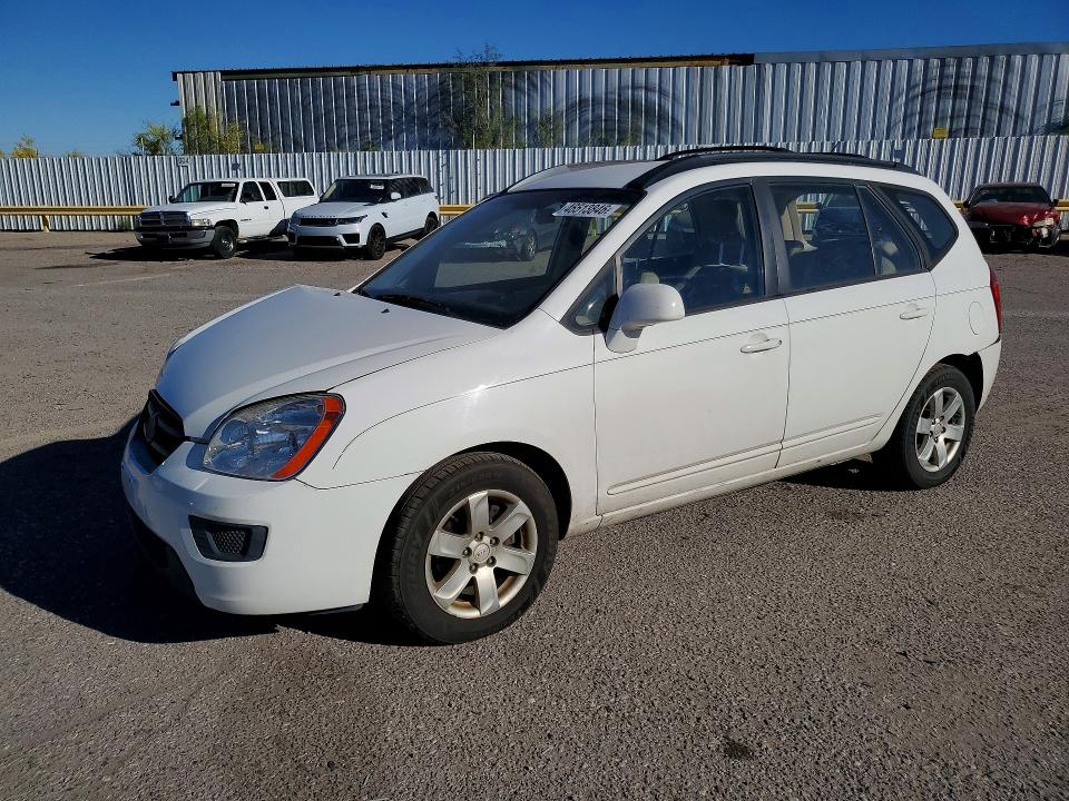 46513846 :رقم المزاد ، KNAFG526087182223 vin ، 2008 Kia Rondo مزاد بيع