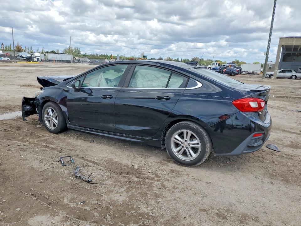 2017 Chevrolet Cruze მანქანა იყიდება აუქციონზე, vin: 1G1BE5SM9H7181375, აუქციონის ნომერი: 46835676