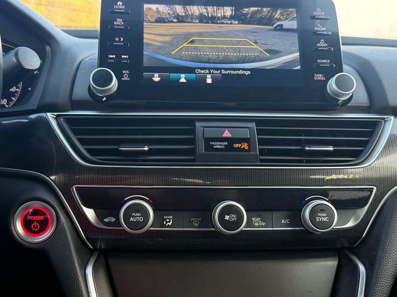 2022 Honda Accord მანქანა იყიდება აუქციონზე, vin: 1HGCV3F24NA041730, აუქციონის ნომერი: 47661886
