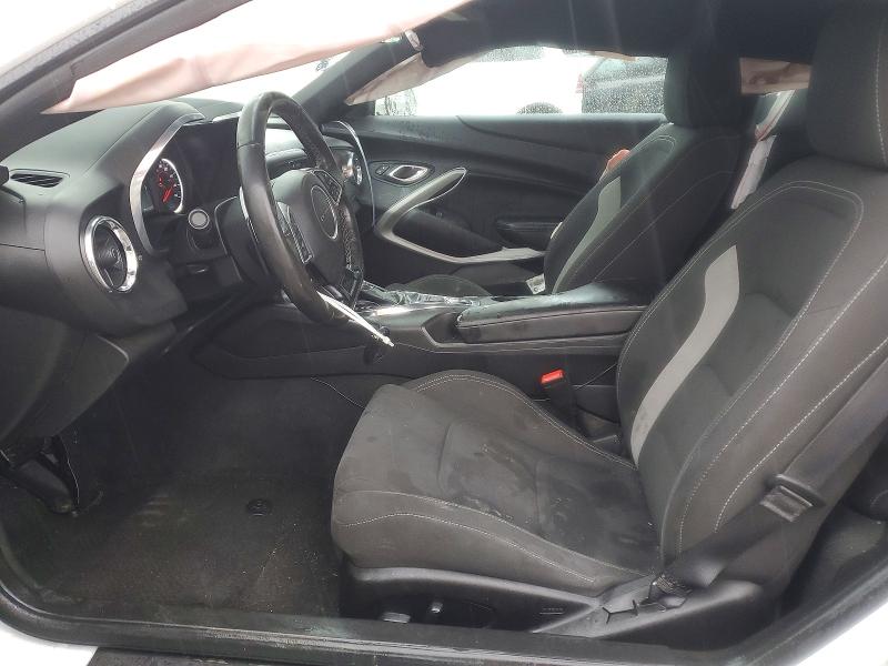 78979095 :رقم المزاد ، 1G1FB1RX6J0151705 vin ، 2018 Chevrolet Camaro مزاد بيع