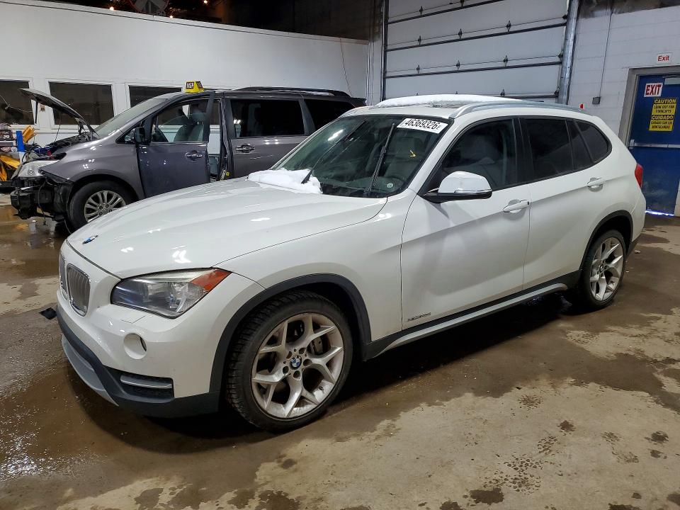 2014 Bmw X1 მანქანა იყიდება აუქციონზე, vin: WBAVM5C53EVV92483, აუქციონის ნომერი: 46369326