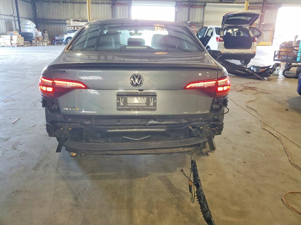 46086596 :رقم المزاد ، 3VWC57BU7KM162440 vin ، 2019 Volkswagen Jetta مزاد بيع
