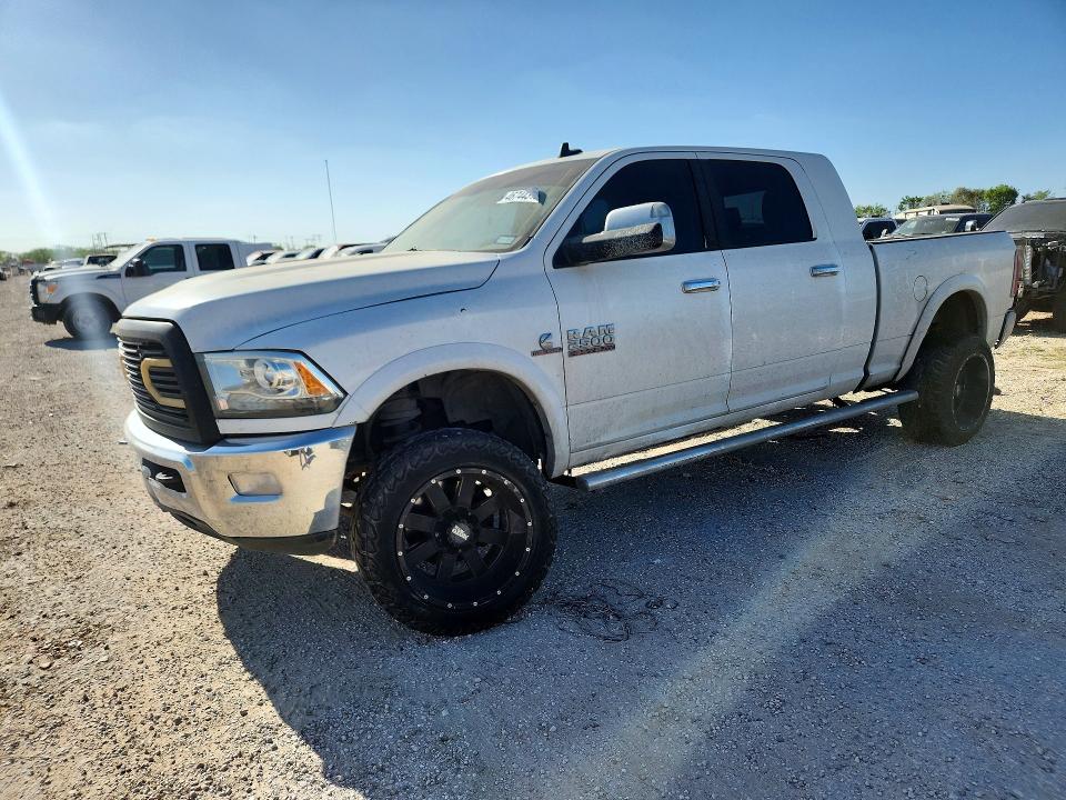 46744316 :رقم المزاد ، 3C6UR5NL5DG541318 vin ، 2013 Ram 2500 مزاد بيع