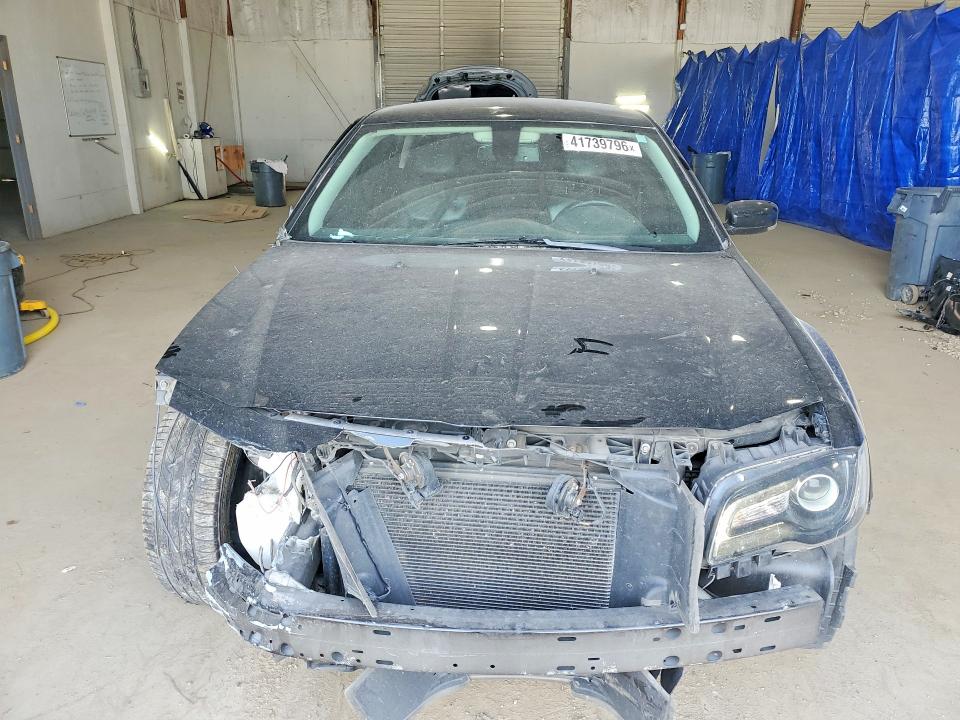 Auction sale of the 2021 Chrysler 300, vin: 2C3CCAAG6MH661589, lot number: 41739796