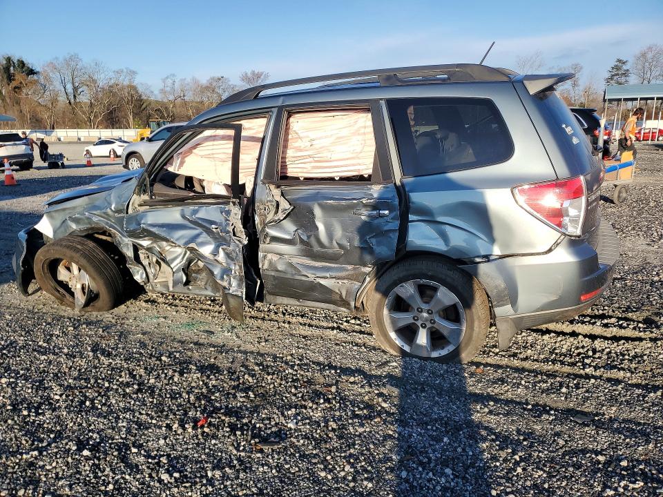 2010 Subaru Forester მანქანა იყიდება აუქციონზე, vin: JF2SH6FC2AH701391, აუქციონის ნომერი: 45509816