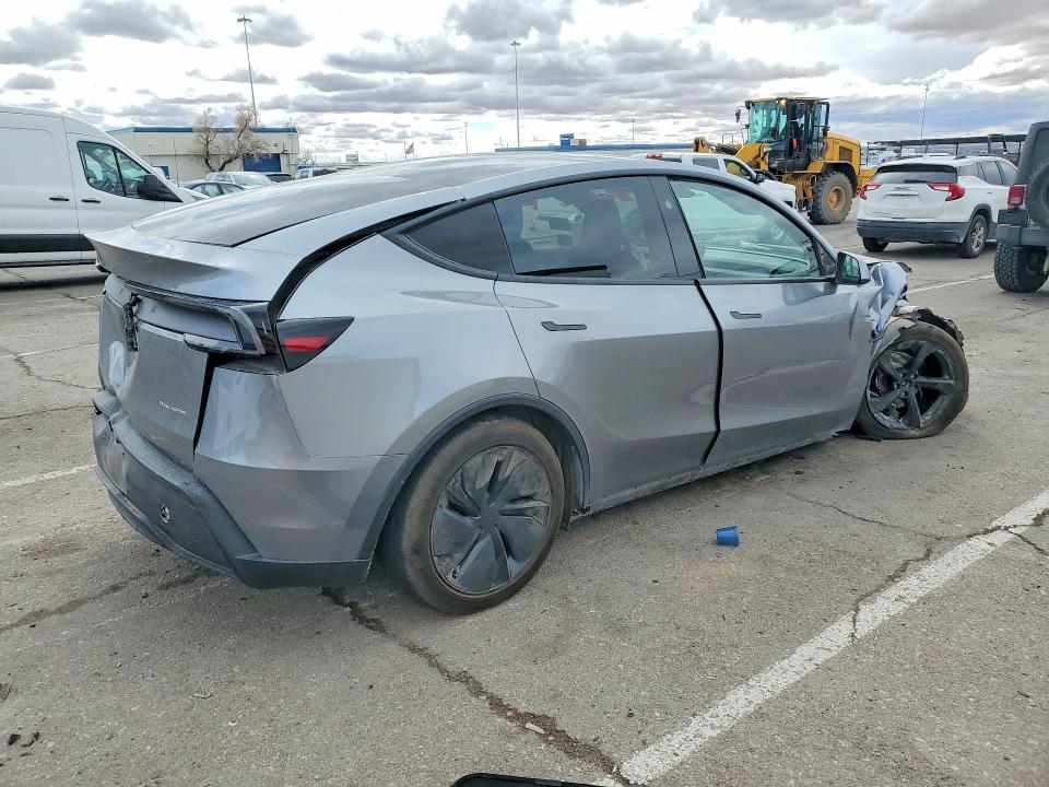 2026 Tesla Model Y მანქანა იყიდება აუქციონზე, vin: 7SAYGDEE8TF347692, აუქციონის ნომერი: 45636506