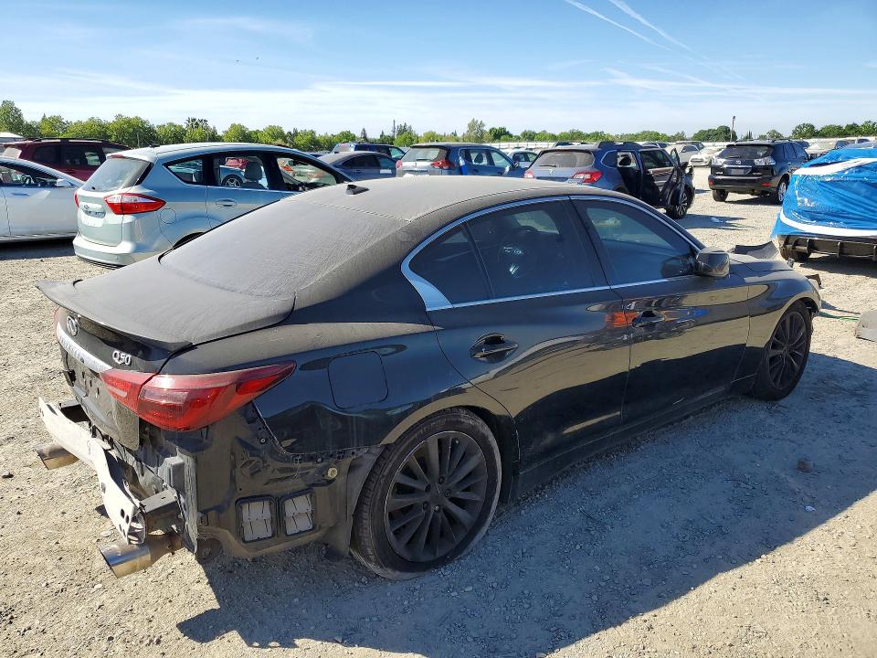 46773616 :رقم المزاد ، JN1EV7AR1JM436821 vin ، 2018 Infiniti Q50 مزاد بيع