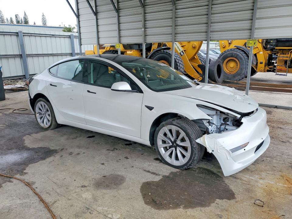 Продажа на аукционе авто 2022 Tesla Model 3, vin: 5YJ3E1EA6NF242550, номер лота: 46554946