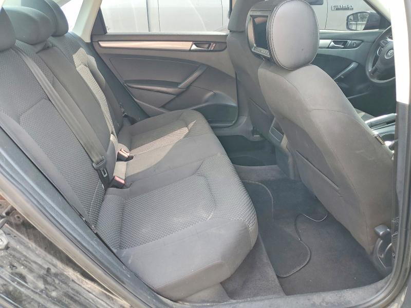 46206986 :رقم المزاد ، 1VWAH7A38DC075660 vin ، 2013 Volkswagen Passat مزاد بيع