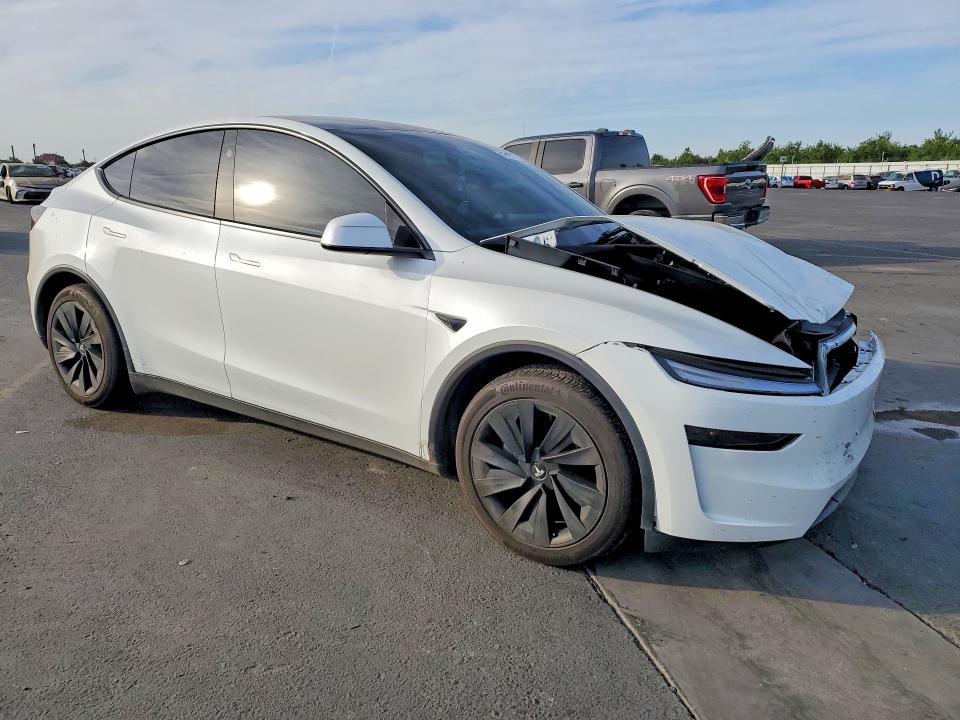 47901356 :رقم المزاد ، 7SAYGDEE9TF365456 vin ، 2026 Tesla Model Y مزاد بيع