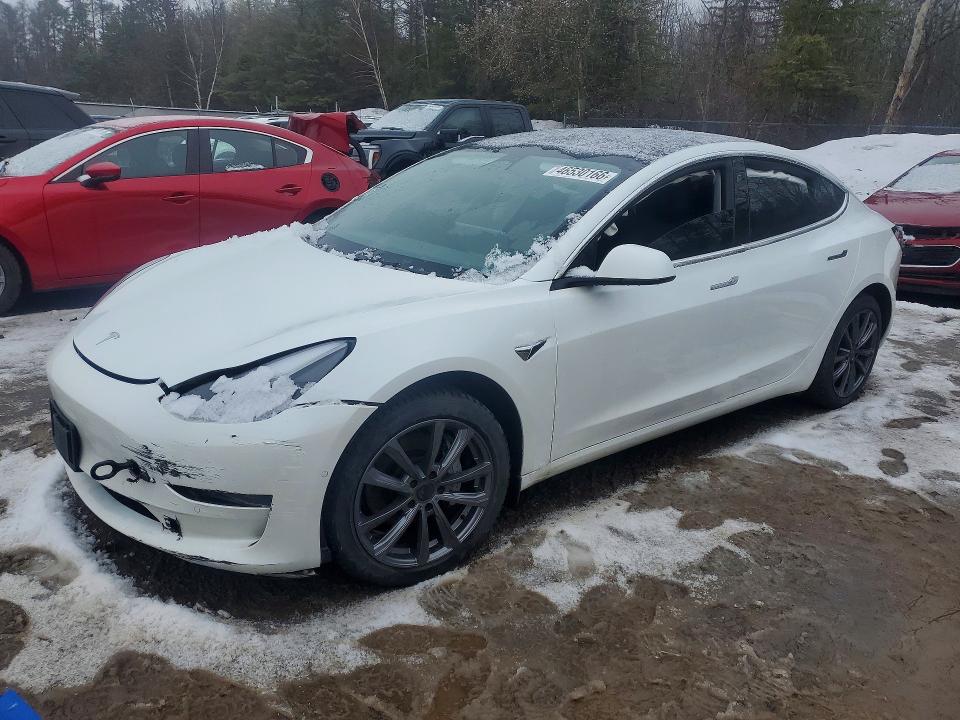 2022 Tesla Model 3 მანქანა იყიდება აუქციონზე, vin: 5YJ3E1EB8NF255356, აუქციონის ნომერი: 46530166
