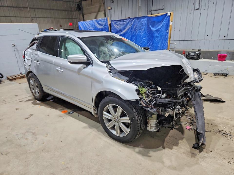 Продажа на аукционе авто 2016 Volvo Xc60, vin: YV4902RK6G2796238, номер лота: 46506946