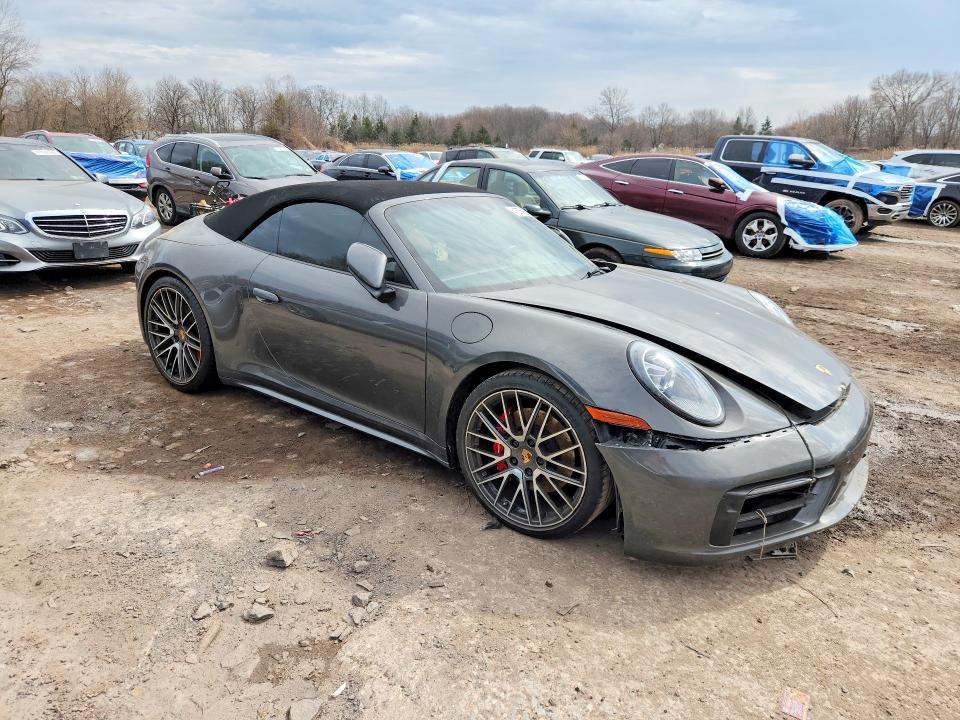 41875906 :رقم المزاد ، WP0CB2A93NS245256 vin ، 2022 Porsche 911 مزاد بيع