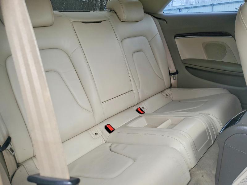 47804386 :رقم المزاد ، WAUCFAFR0BA039608 vin ، 2011 Audi A5 مزاد بيع