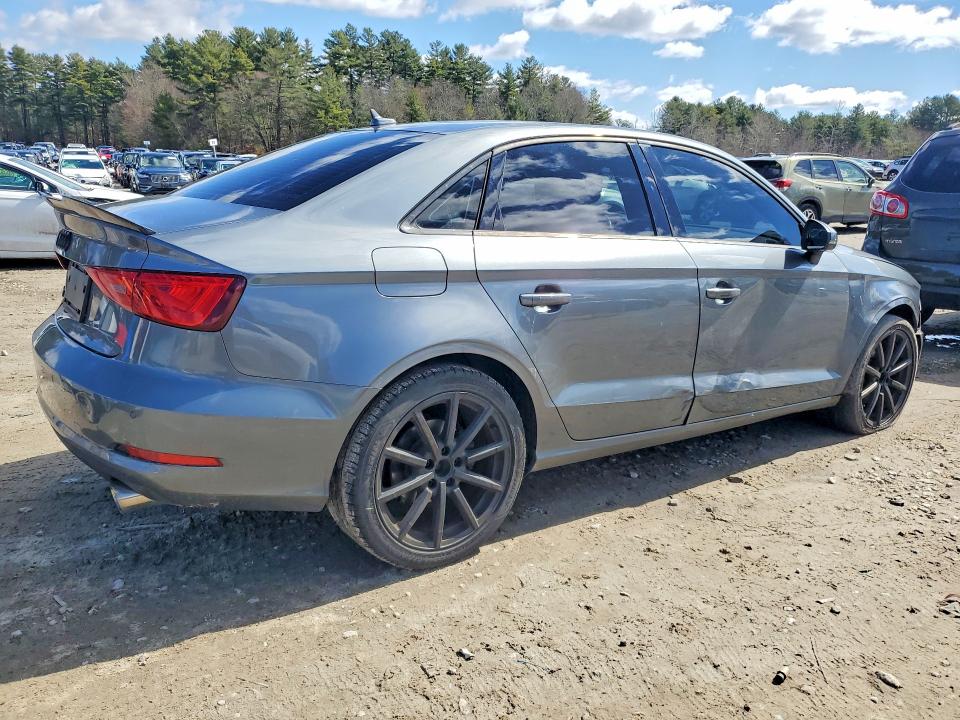 Продажа на аукционе авто 2015 Audi A3, vin: WAUBFGFF3F1120029, номер лота: 46430146