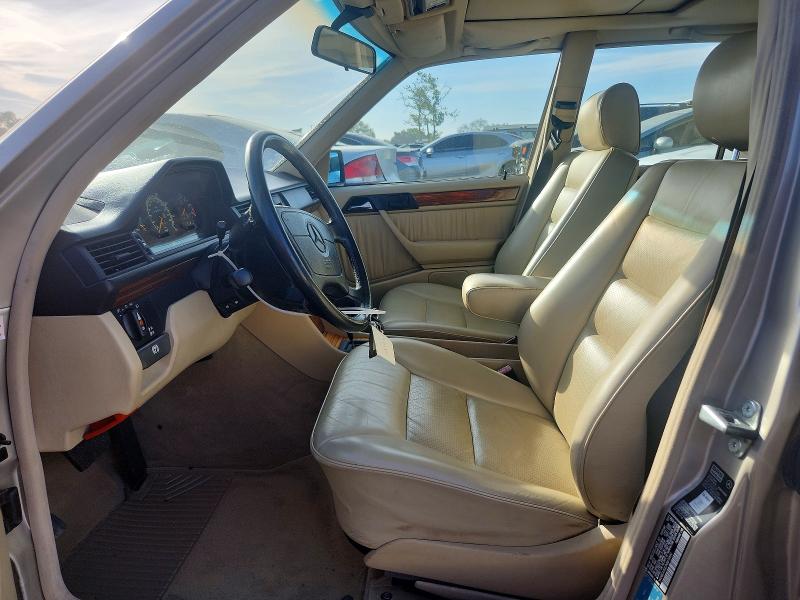 Продаж на аукціоні авто 1992 Mercedes Benz 300, vin: WDBEA30E2NB675892, номер лоту: 46197496