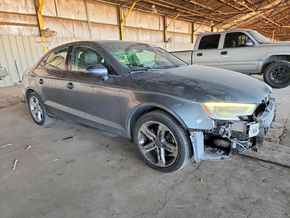 Продаж на аукціоні авто 2017 Audi A3, vin: WAUAUGFF8H1041590, номер лоту: 47582886
