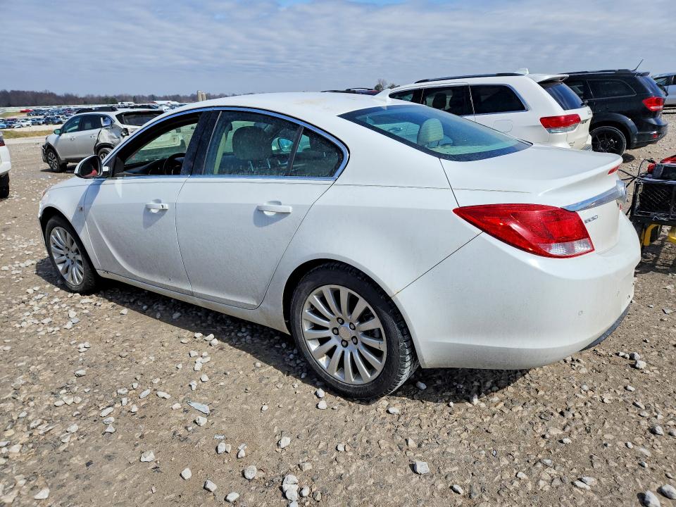 46493586 :رقم المزاد ، W04GR5EC6B1012634 vin ، 2011 Buick Regal مزاد بيع