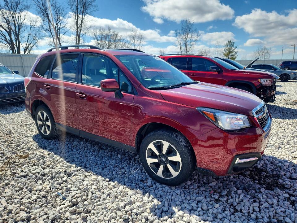 47468846 :رقم المزاد ، JF2SJAEC2JH532370 vin ، 2018 Subaru Forester مزاد بيع