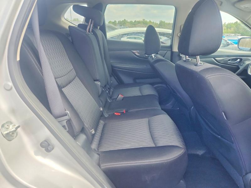 47223556 :رقم المزاد ، JN8AT2MV4JW345662 vin ، 2018 Nissan Rogue مزاد بيع