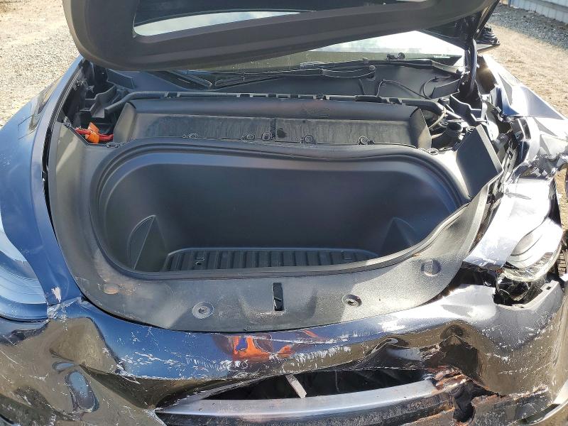 47472946 :رقم المزاد ، 7SAYGDEE8RA263782 vin ، 2024 Tesla Model Y مزاد بيع