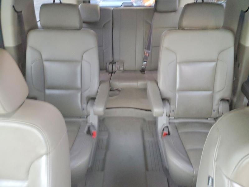 48007526 :رقم المزاد ، 1GNSKHKC0LR300069 vin ، 2020 Chevrolet Suburban مزاد بيع