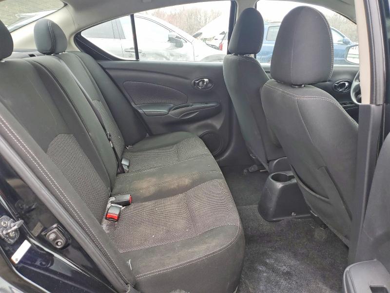 2018 Nissan Versa მანქანა იყიდება აუქციონზე, vin: 3N1CN7AP7JL880172, აუქციონის ნომერი: 46950366