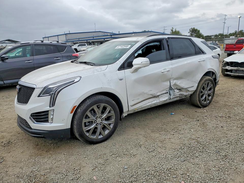 Продаж на аукціоні авто 2021 Cadillac Xt5, vin: 1GYKNGRSXMZ224010, номер лоту: 47142546