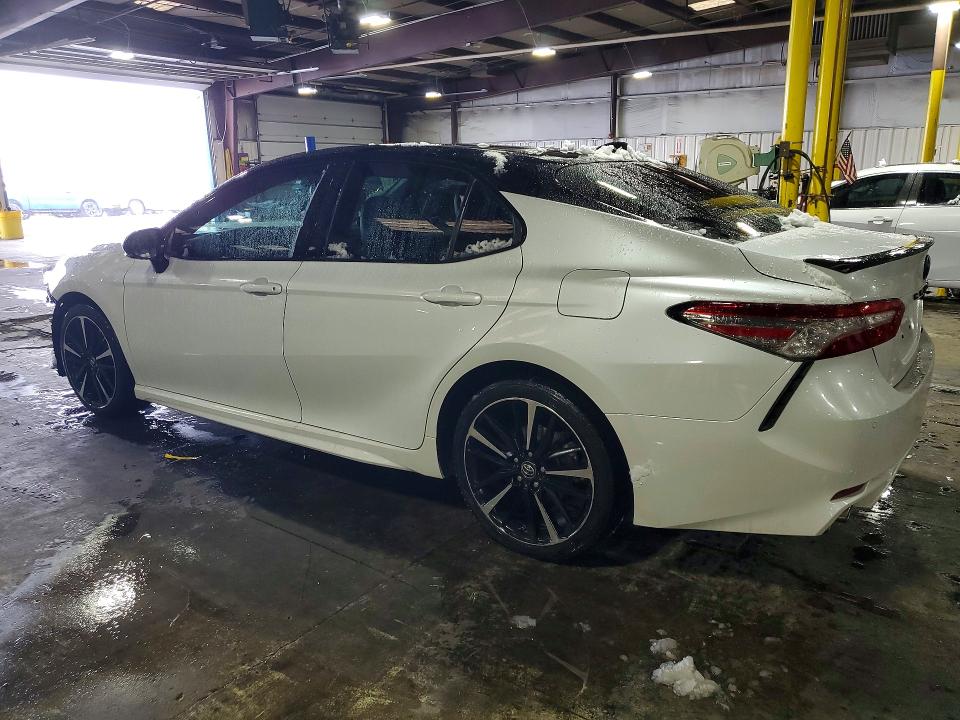 Продаж на аукціоні авто 2018 Toyota Camry, vin: 4T1B61HK4JU029185, номер лоту: 78303195