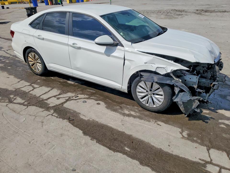 48351616 :رقم المزاد ، 3VWC57BU7KM013459 vin ، 2019 Volkswagen Jetta مزاد بيع