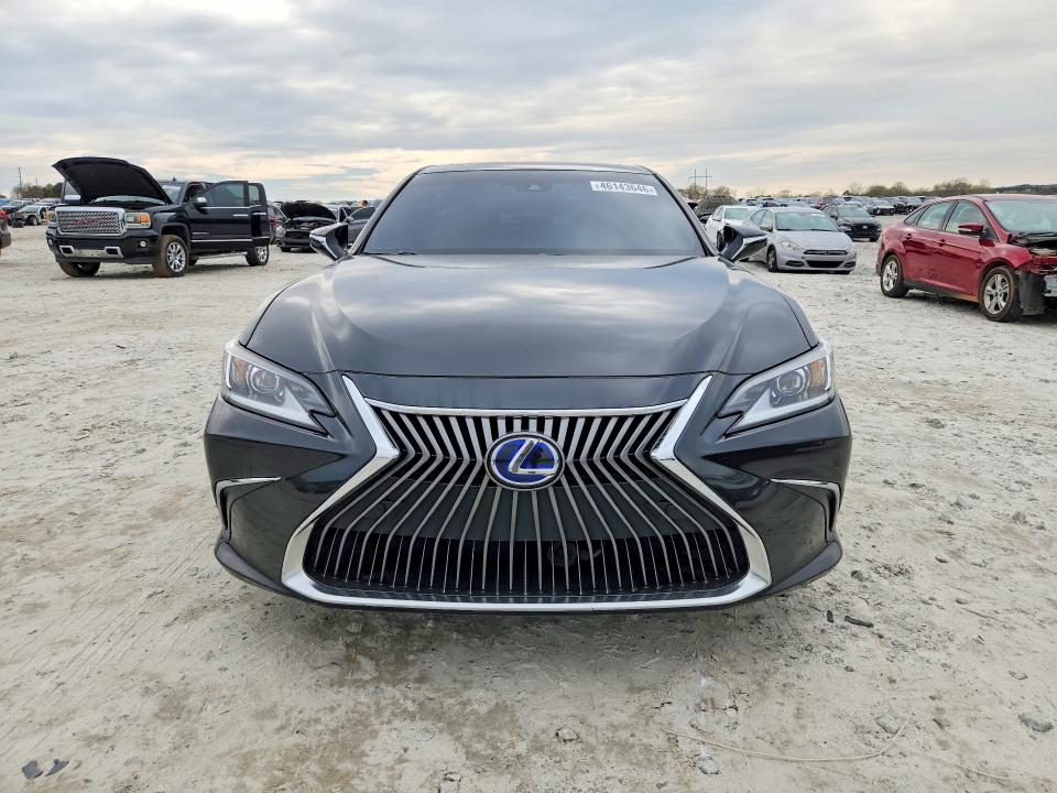 Продажа на аукционе авто 2021 Lexus Es 300h, vin: 58ADA1C19MU011557, номер лота: 46143646