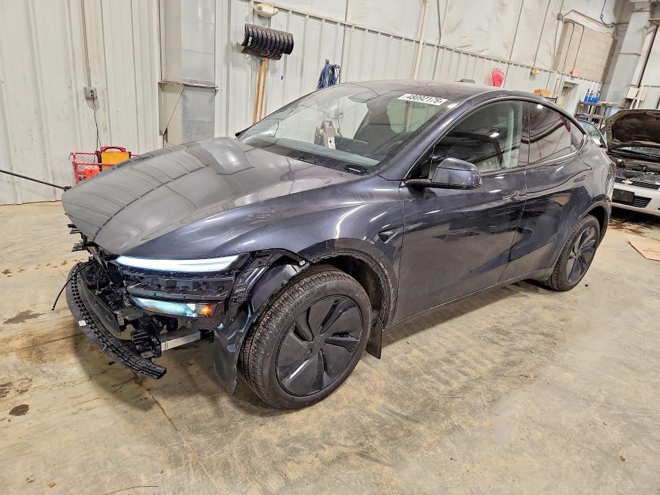 48092176 :رقم المزاد ، 7SAYGDEE2TA605279 vin ، 2026 Tesla Model Y مزاد بيع