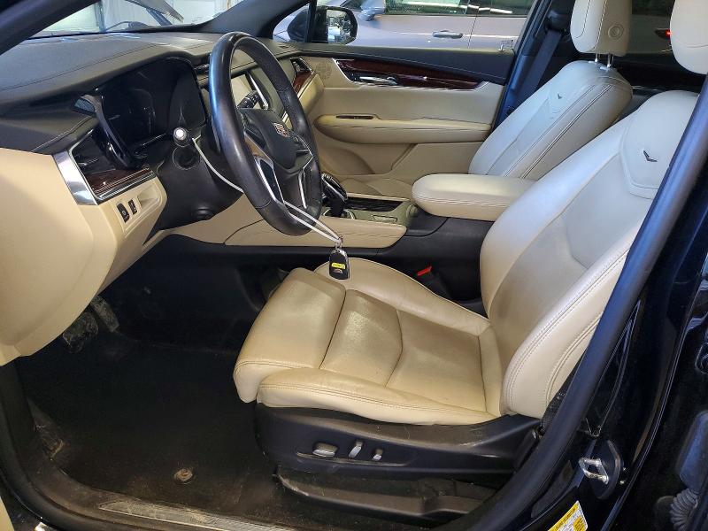 79655425 :رقم المزاد ، 1GYKNBRS3HZ230076 vin ، 2017 Cadillac Xt5 مزاد بيع
