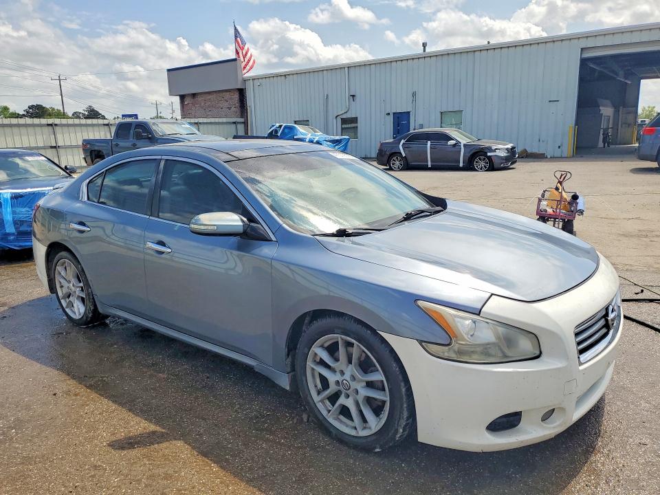 47519596 :رقم المزاد ، 1N4AA5AP0AC838304 vin ، 2010 Nissan Maxima مزاد بيع