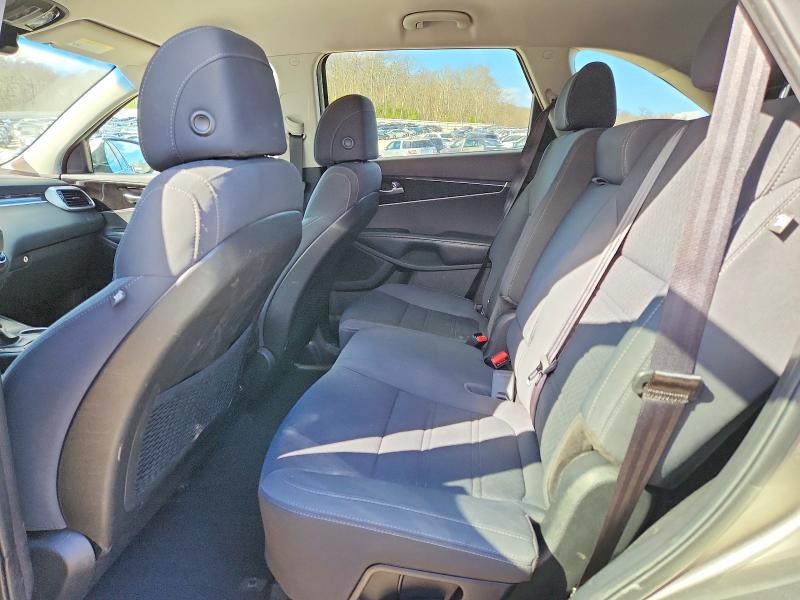 Продаж на аукціоні авто 2017 Kia Sorento, vin: 5XYPGDA54HG223448, номер лоту: 45522526