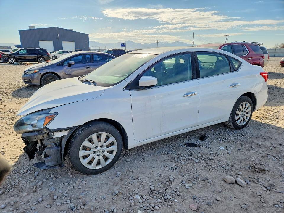 Продажа на аукционе авто 2016 Nissan Sentra, vin: 3N1AB7AP2GY294295, номер лота: 47739006