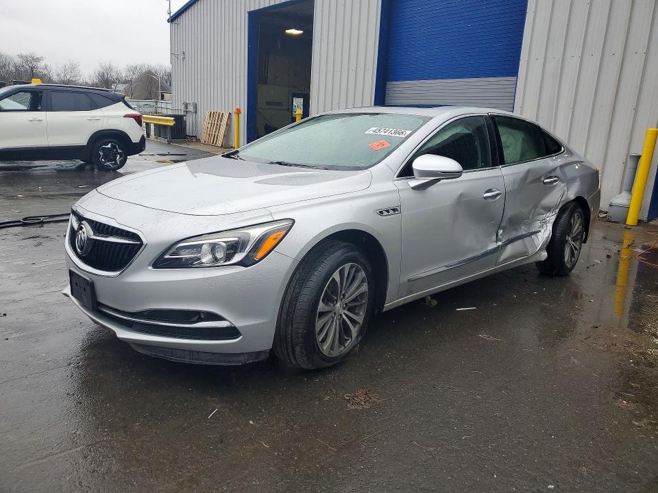45741366 :رقم المزاد ، 1G4ZP5SS8HU148220 vin ، 2017 Buick Lacrosse مزاد بيع