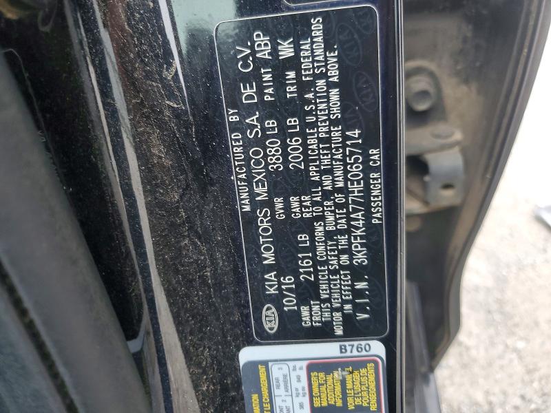 45461446 :رقم المزاد ، 3KPFK4A77HE065714 vin ، 2017 Kia Forte مزاد بيع